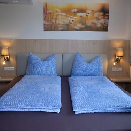 Rana'S B&B - Bed&Breakfast Rust Esterno foto